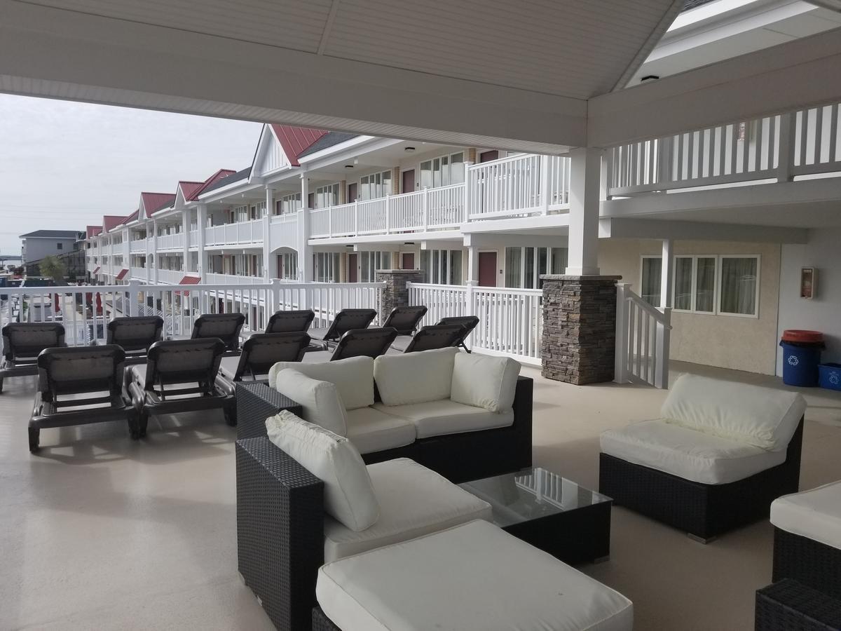 Desert Sand Resort Avalon Luaran gambar